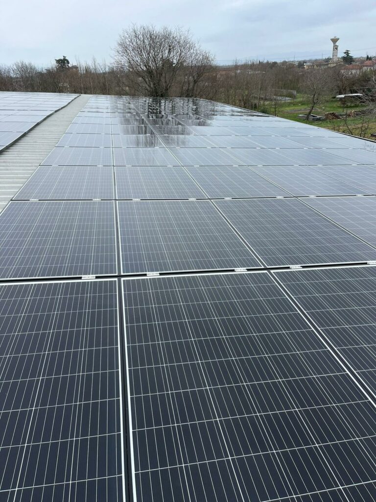 pulizia pannelli fotovoltaici, pulizia moduli solari, pulizia impianti fotovoltaici